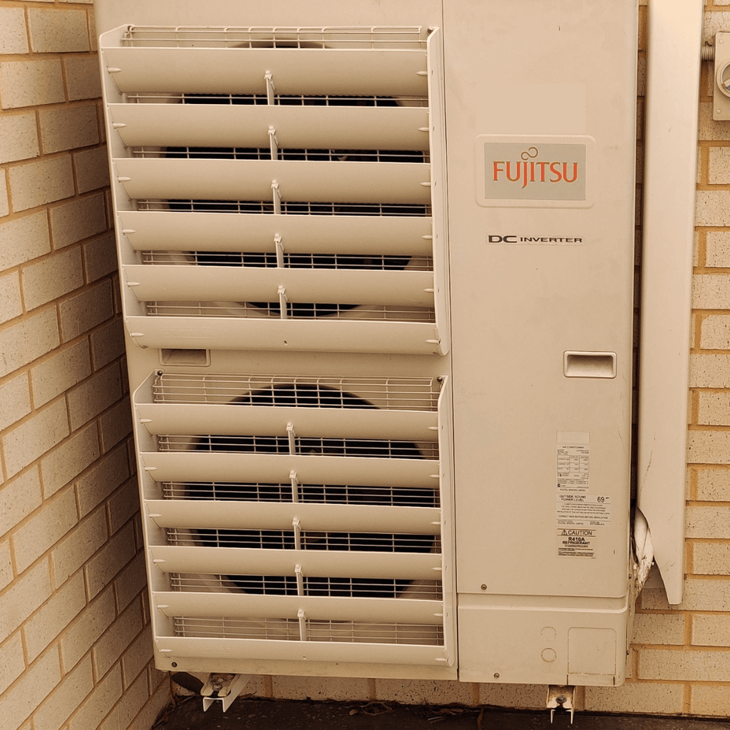 Air Diverter Magnetic 8 Blade 700w x 712h - Disassembled - Generic air conditioner